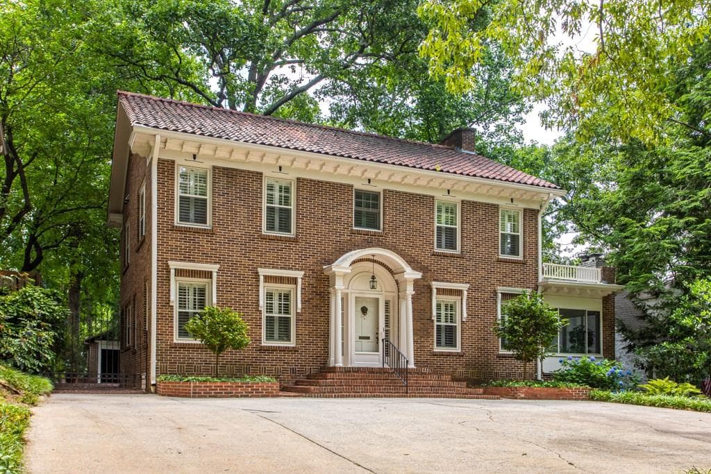 4 bedroom, 3 bathroom, 2,436 sq ft single family residence sold at 1405 Briarcliff Road, Atlanta, GA 30306