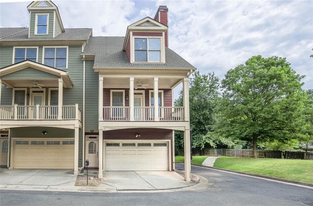 4 bedroom, 4 bathroom, 1,392 sq ft townhouse sold at 1079 Marietta Boulevard 4, Atlanta, GA 30318