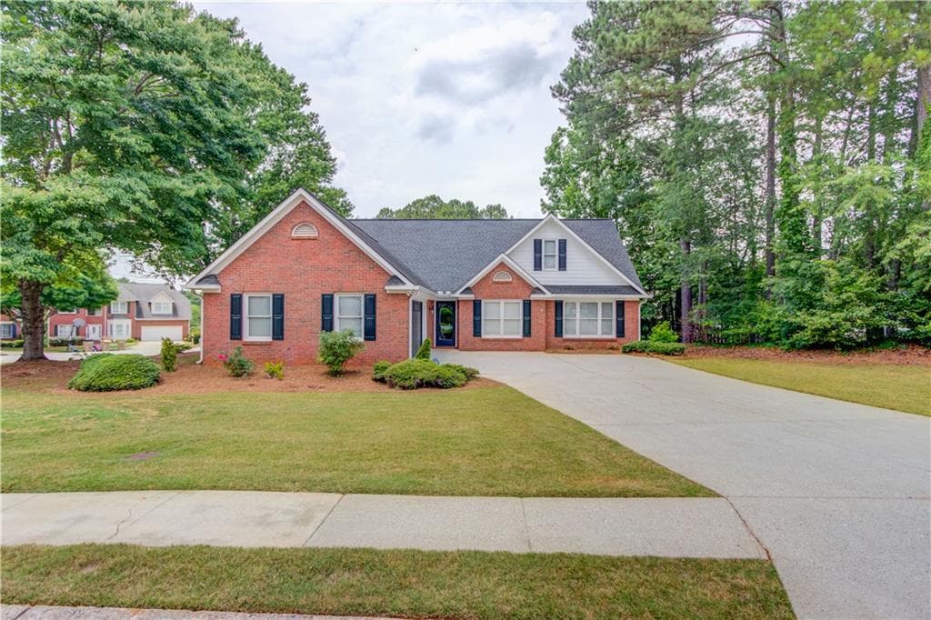 4 bedroom, 3 bathroom, 2,138 sq ft single family residence sold at 115 Silver Water Court, Suwanee, GA 30024