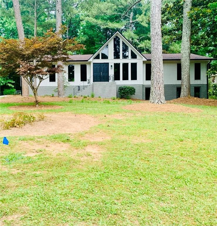 4 bedroom, 3 bathroom, 1,972 sq ft single family residence sold at 2440 Castle Lane, Marietta, GA 30062