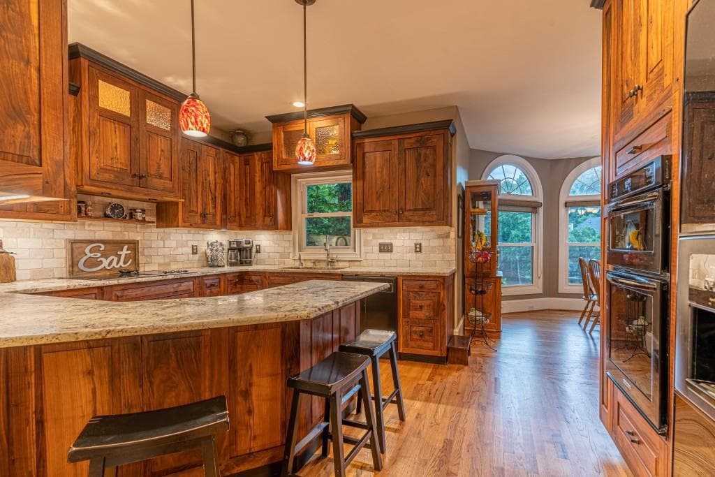 4740 W Forest Peak, Marietta, GA 30066 — most recent listing photo