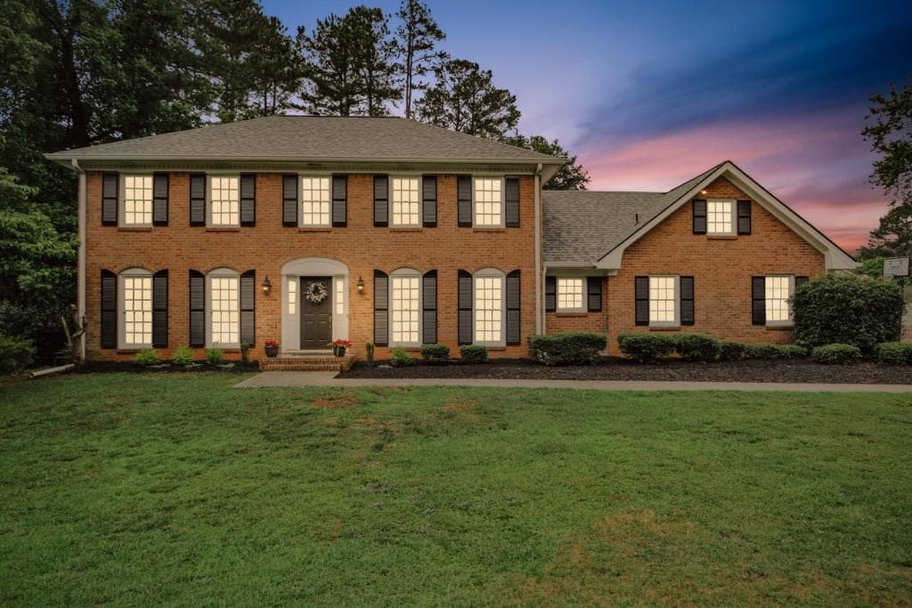 1641 Shadow Court, Dunwoody, GA 30338 — most recent listing photo