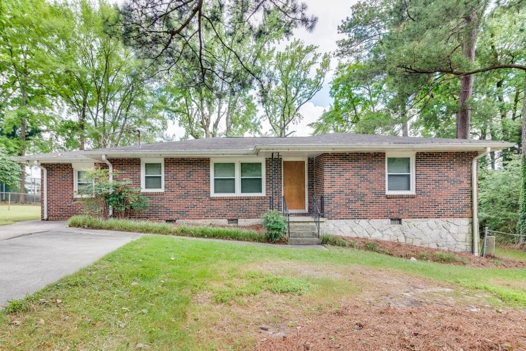 3 bedroom, 2 bathroom, 1,616 sq ft single family residence sold at 2895 Mount Olive Drive, Decatur, GA 30033