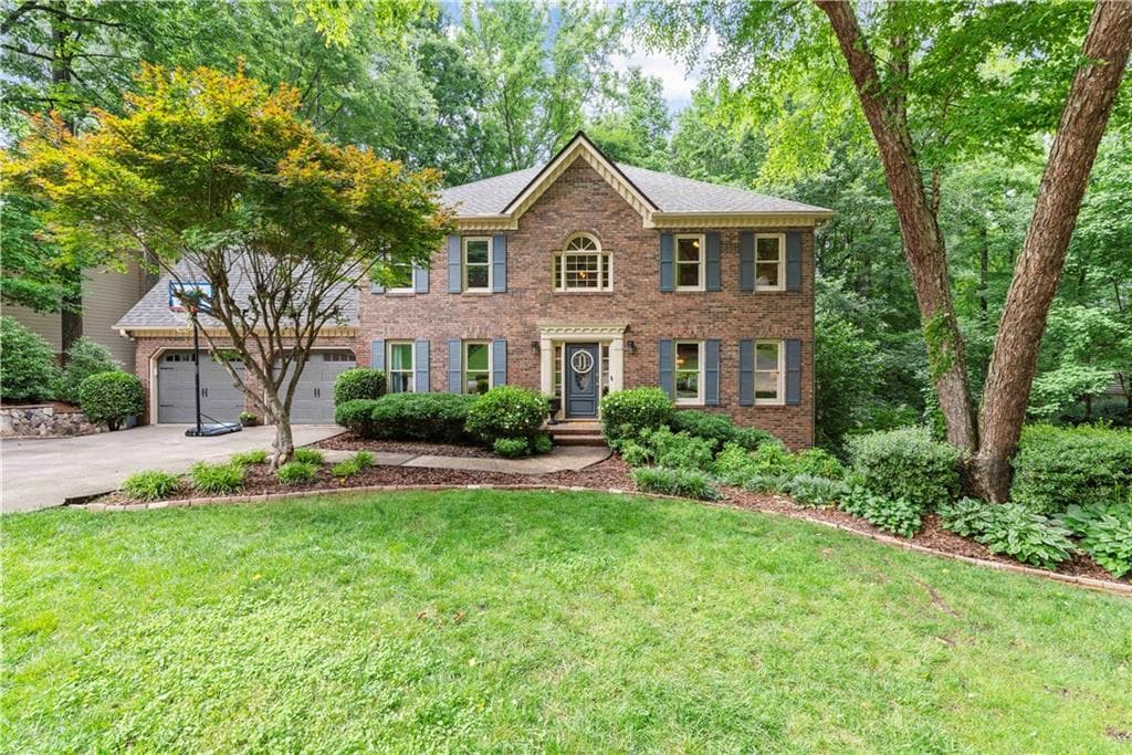 5 bedroom, 3 bathroom, 3,251 sq ft single family residence sold at 4430 Windsor Oaks Circle, Marietta, GA 30066