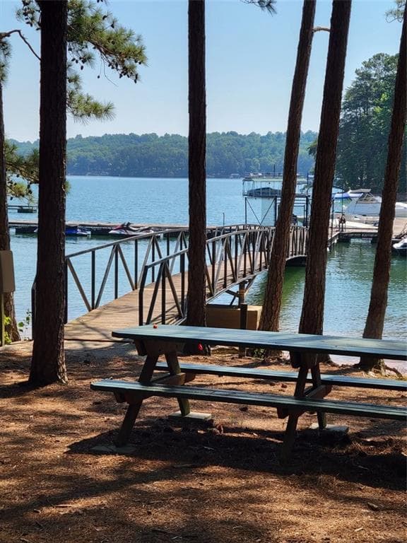 2 bedroom, 2 bathroom, 1,330 sq ft condominium sold at 3200 RIM COVE Drive 183, Cumming, GA 30041