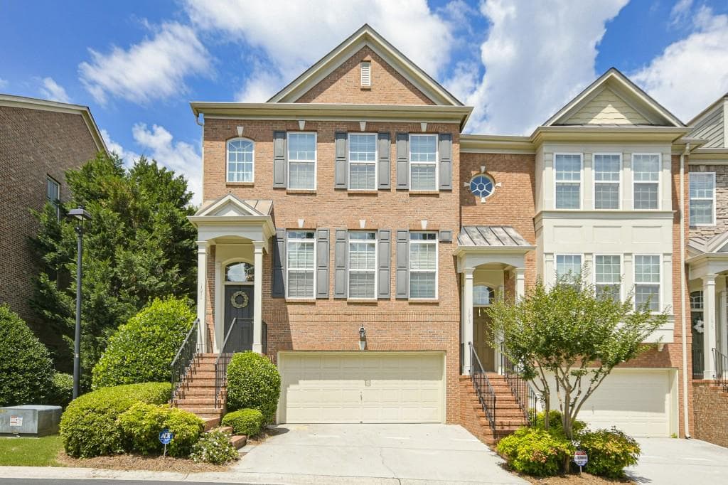 4 bedroom, 4 bathroom, 2,382 sq ft townhouse sold at 1671 Wehunt Place, Smyrna, GA 30082