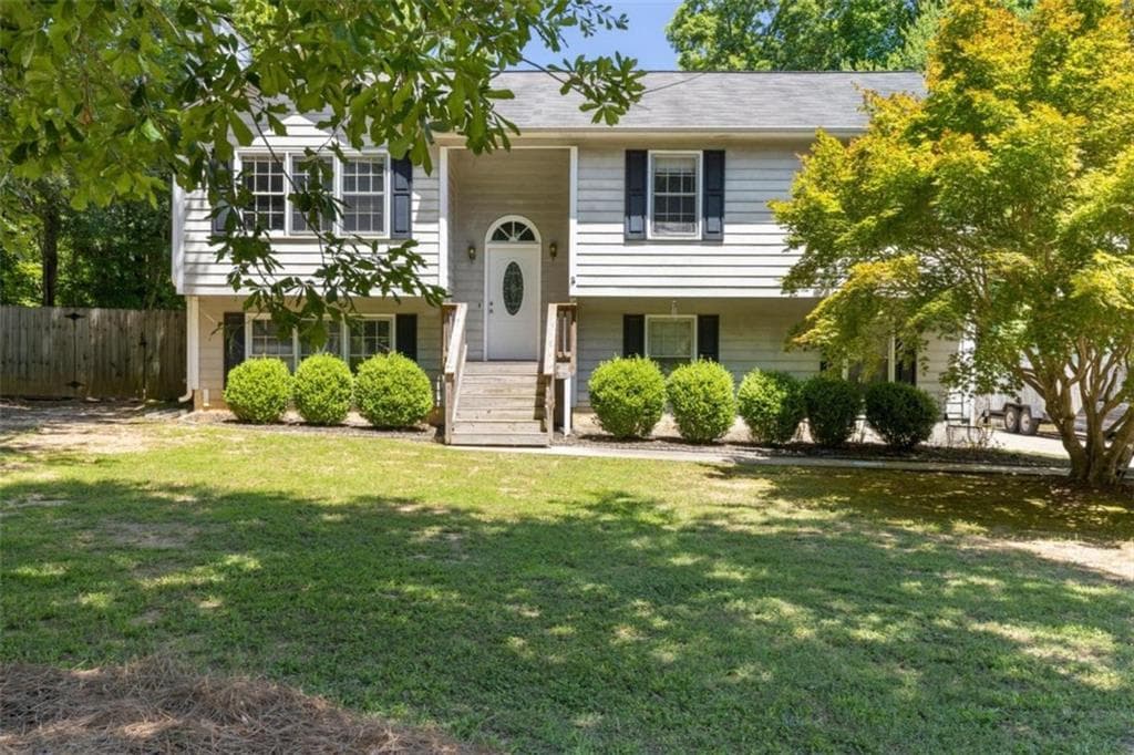 3 bedroom, 2 bathroom, 1,336 sq ft single family residence sold at 85 Sweetwater Parkway, Powder Springs, GA 30127