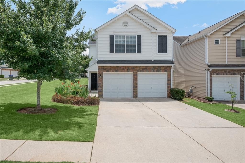 3 bedroom, 2 bathroom, 1,360 sq ft single family residence sold at 6105 Mountain Top Place, Cumming, GA 30041