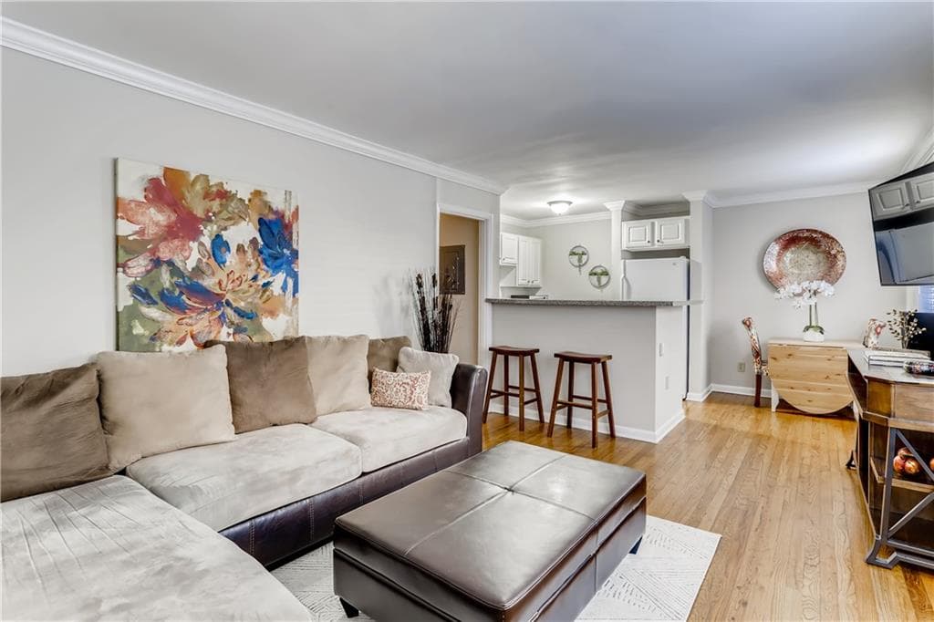 1 bedroom, 1 bathroom, 1,072 sq ft condominium sold at 830 Greenwood Avenue 5, Atlanta, GA 30306