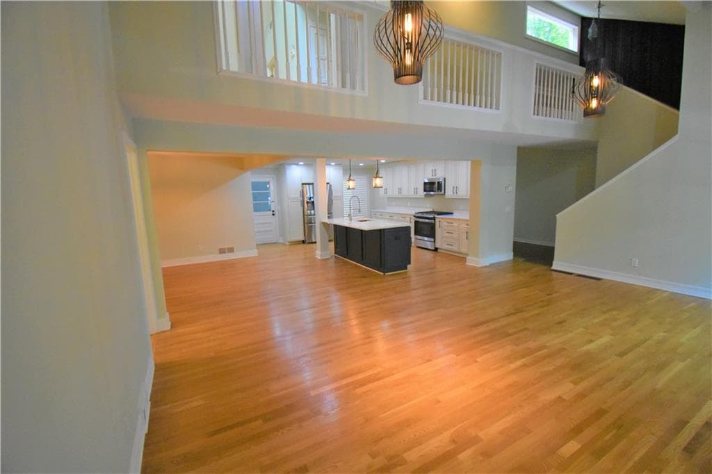 3 bedroom, 3 bathroom, 2,741 sq ft single family residence sold at 4104 Dogwood Court, Cumming, GA 30041