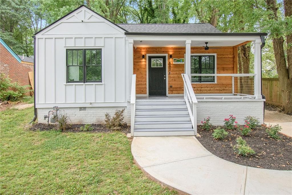 3 bedroom, 2 bathroom, 1,600 sq ft single family residence sold at 1507 MIMS Street, Atlanta, GA 30314