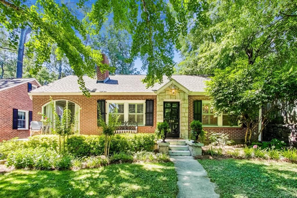 3 bedroom, 3 bathroom, 1,880 sq ft single family residence sold at 730 Collier Road, Atlanta, GA 30318
