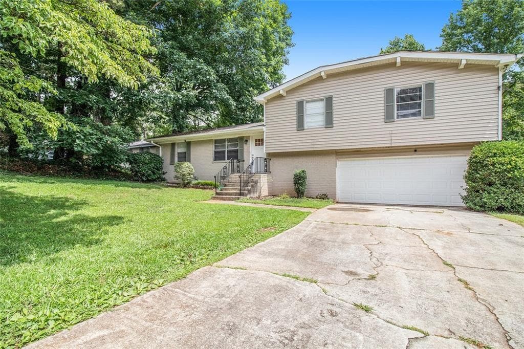 3 bedroom, 2 bathroom, 1,795 sq ft single family residence sold at 4138 LEHIGH Boulevard, Decatur, GA 30034