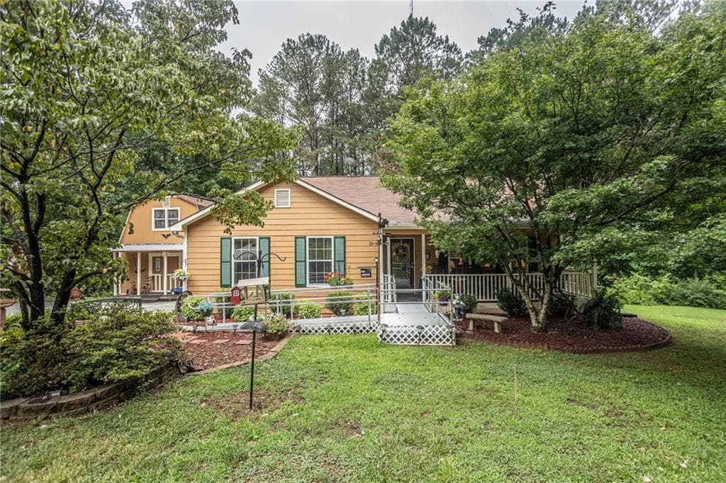3 bedroom, 2 bathroom, 2,006 sq ft single family residence sold at 4204 Timber Trace Road, Loganville, GA 30052