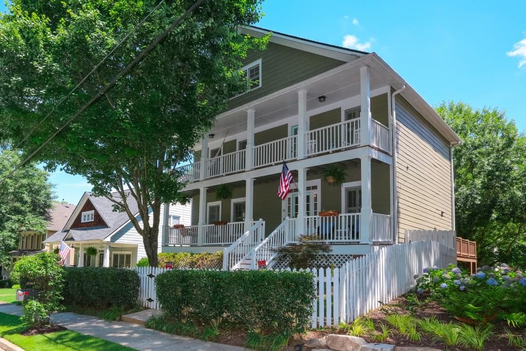 4 bedroom, 4 bathroom, 2,505 sq ft single family residence sold at 2169 La Dawn Lane, Atlanta, GA 30318
