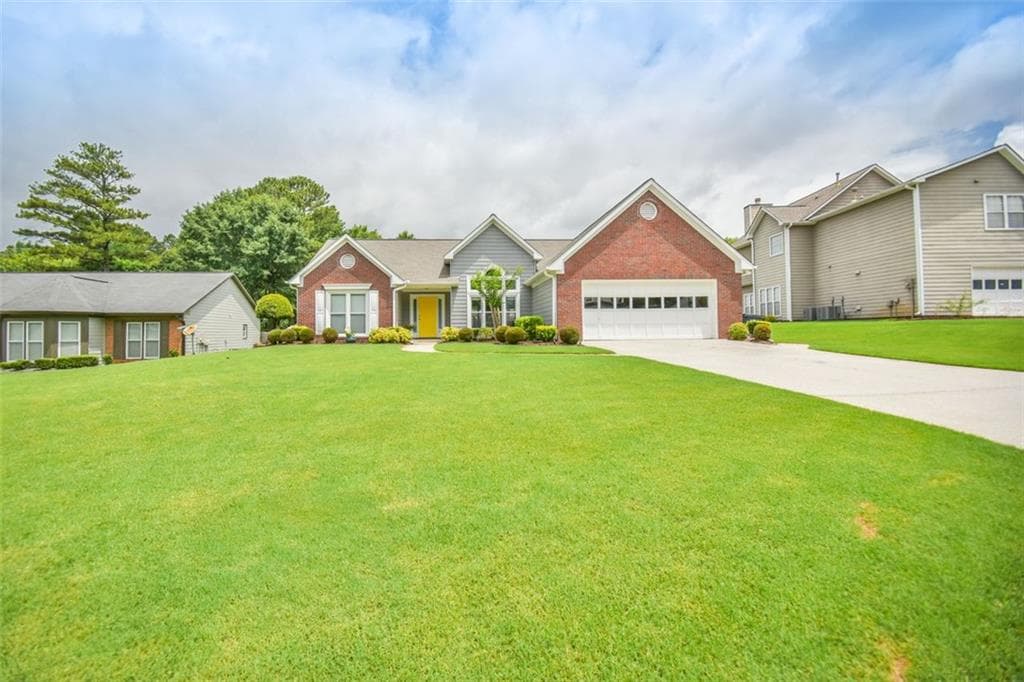 3 bedroom, 2 bathroom, 1,864 sq ft single family residence sold at 657 EIGHT POINT Court, Suwanee, GA 30024