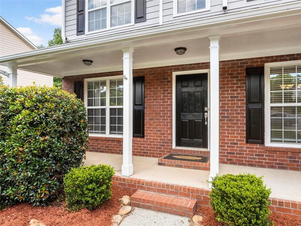 5 bedroom, 3 bathroom, 3,045 sq ft single family residence sold at 475 Beckenham Walk Drive, Dacula, GA 30019