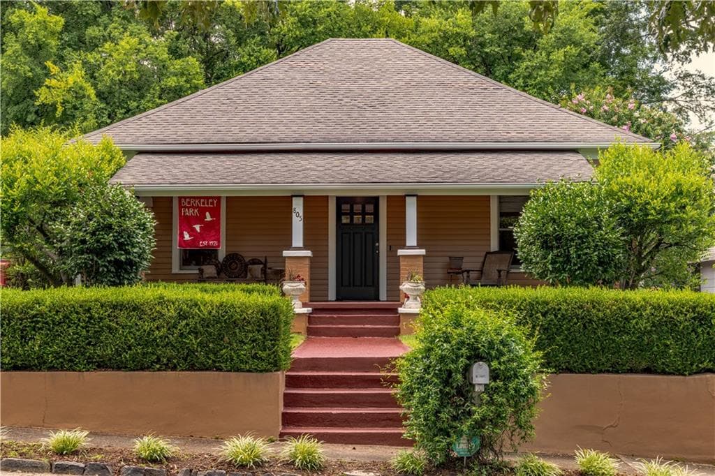 2 bedroom, 2 bathroom, 1,472 sq ft single family residence sold at 805 Antone Street, Atlanta, GA 30318