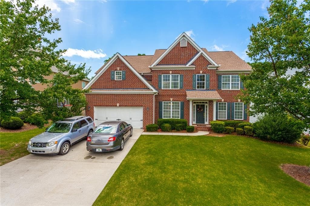 6 bedroom, 4 bathroom, 4,614 sq ft single family residence sold at 3315 Trail Creek Court, Cumming, GA 30041
