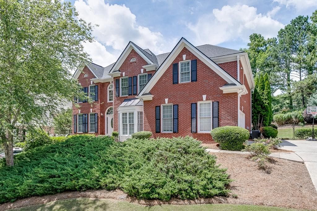 5 bedroom, 4 bathroom, 3,300 sq ft single family residence sold at 2500 Millwater Crossing, Dacula, GA 30019