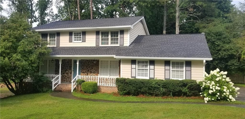 4 bedroom, 3 bathroom, 2,526 sq ft single family residence sold at 5109 Vernon Ridge Drive, Atlanta, GA 30338