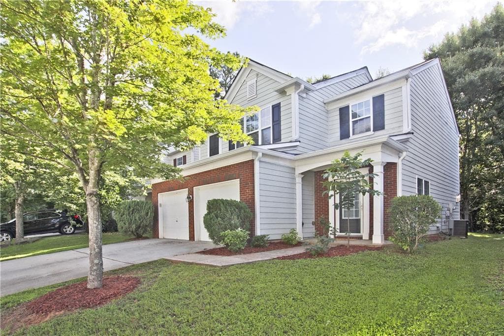 3 bedroom, 3 bathroom, 1,571 sq ft single family residence sold at 3260 SW Welmingham Drive, Atlanta, GA 30331