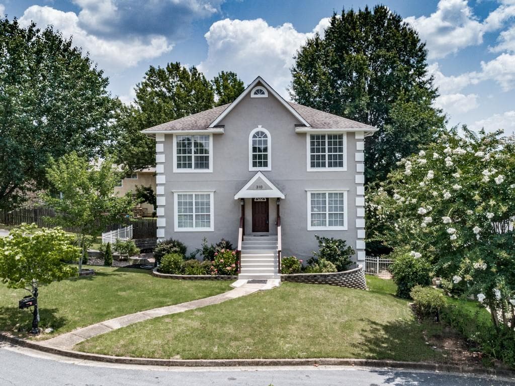 4 bedroom, 3 bathroom, 2,849 sq ft single family residence sold at 310 W TAYLORS Crossing, Alpharetta, GA 30022