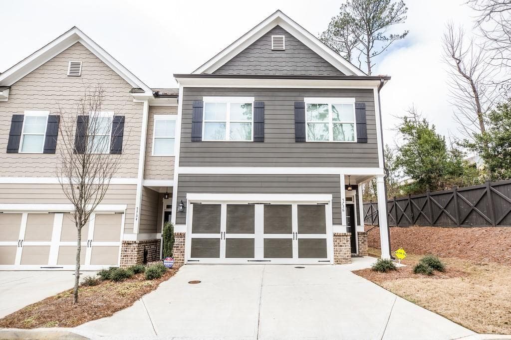 5736 Taylor Way #11, Sandy Springs, GA 30342 — most recent listing photo