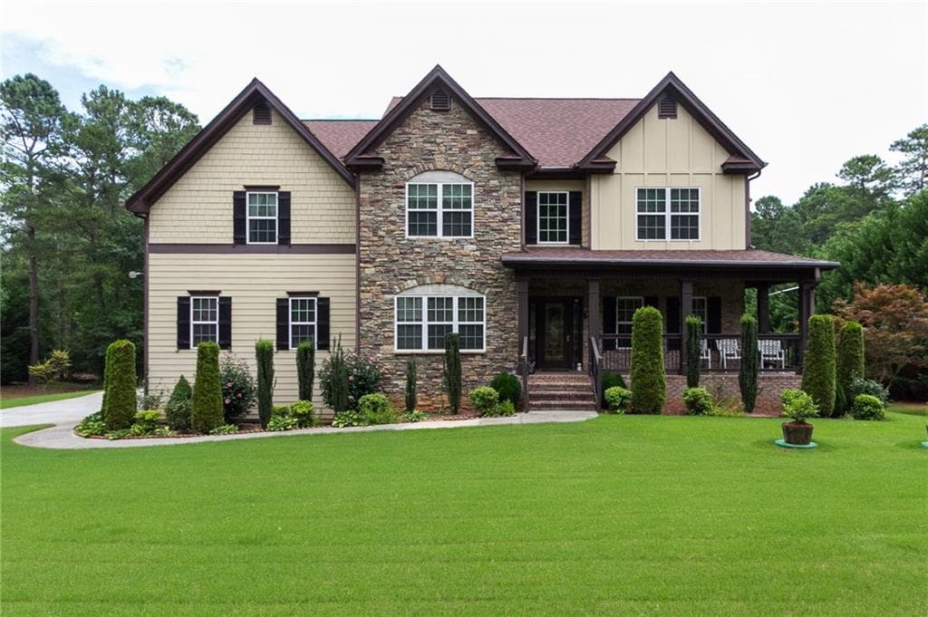 5 bedroom, 4 bathroom, 2,899 sq ft single family residence sold at 4081 Grady Smith Road, Loganville, GA 30052