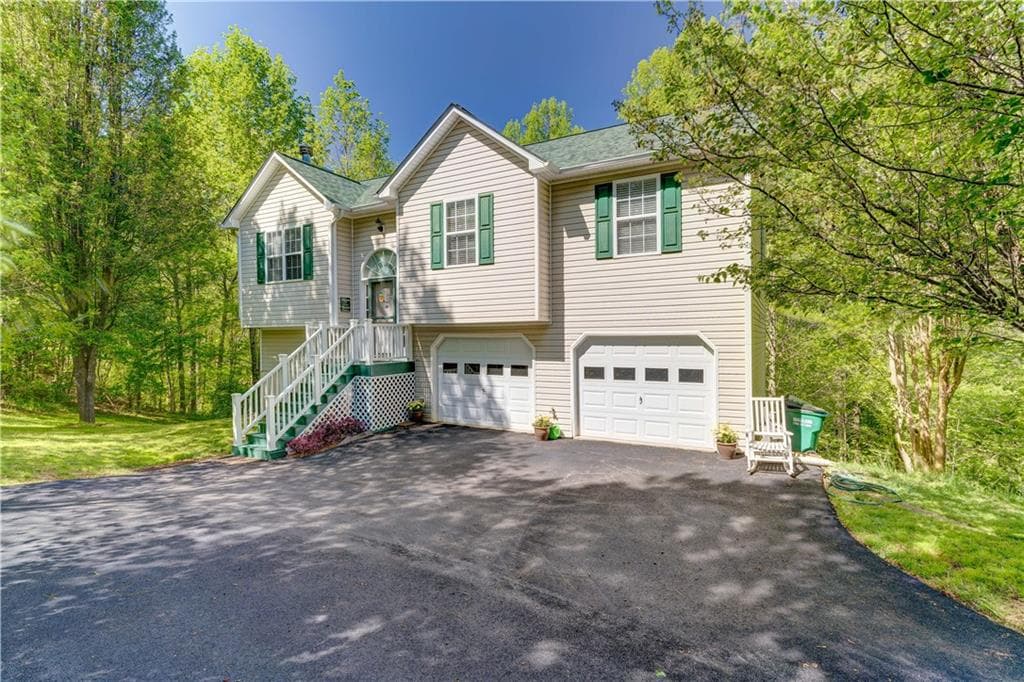 22 Whispering Pebbles Trail, Jasper, GA 30143 — most recent listing photo