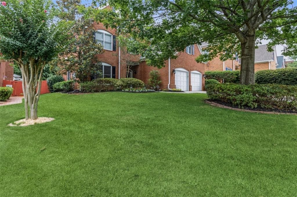 4 bedroom, 4 bathroom, 2,996 sq ft single family residence sold at 1912 New Haven Court, Smyrna, GA 30080