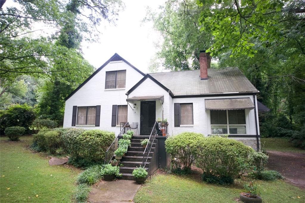 5 bedroom, 2 bathroom, 2,842 sq ft single family residence sold at 1870 AVON Avenue, Atlanta, GA 30311