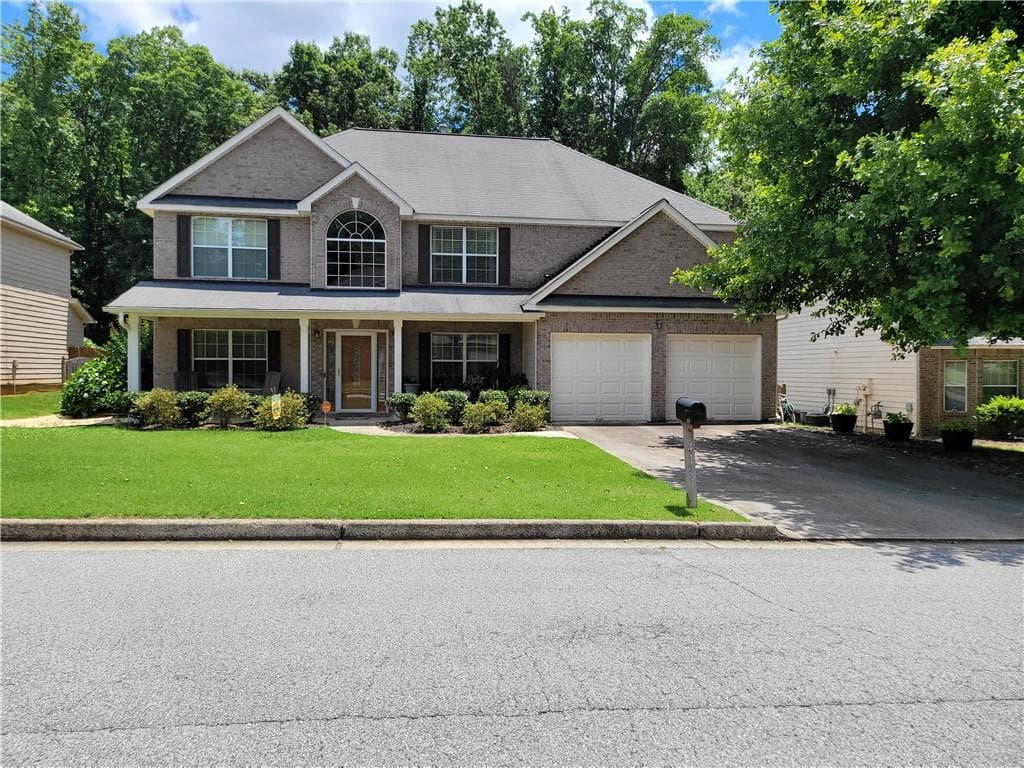4 bedroom, 3 bathroom, 2,804 sq ft single family residence sold at 4181 Defoors Farm Drive, Powder Springs, GA 30127