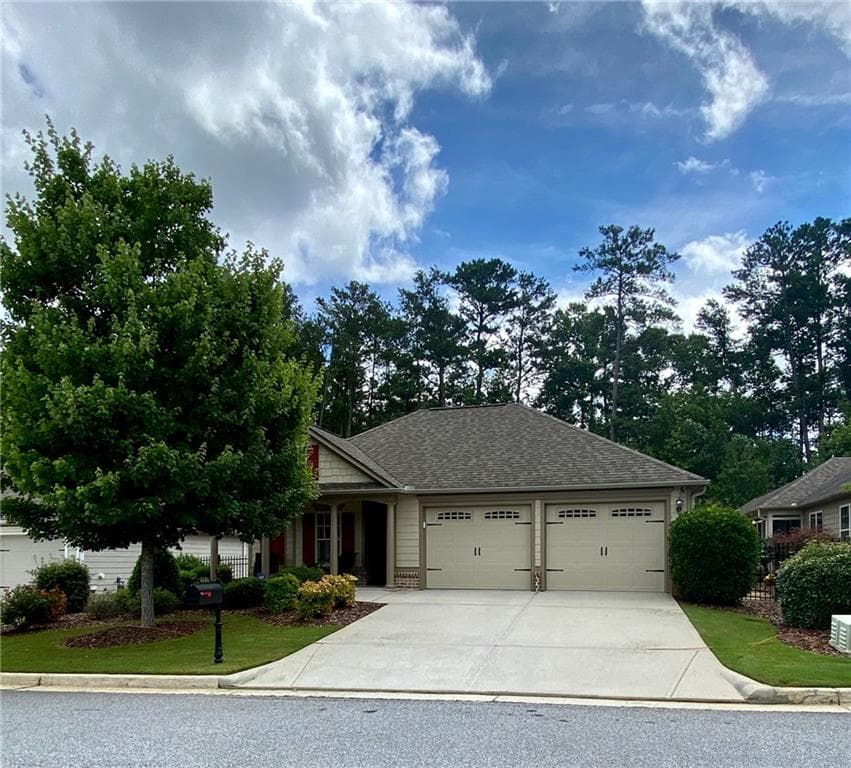 3 bedroom, 3 bathroom, 2,661 sq ft single family residence sold at 4698 Biscayne Circle, Powder Springs, GA 30127