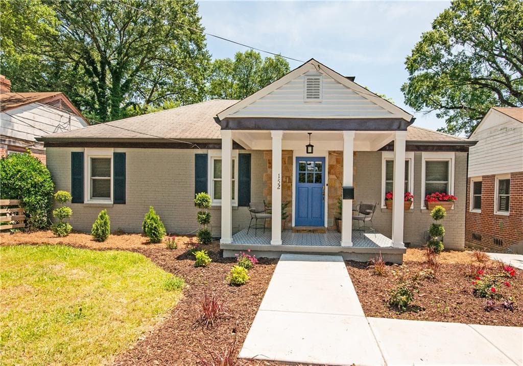 3 bedroom, 2 bathroom, 1,000 sq ft single family residence sold at 152 1st Street, Atlanta, GA 30314