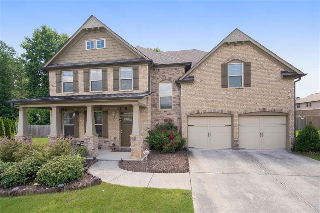 5 bedroom, 3 bathroom, 3,872 sq ft single family residence sold at 926 ENSIGN PEAK Court, Lawrenceville, GA 30044