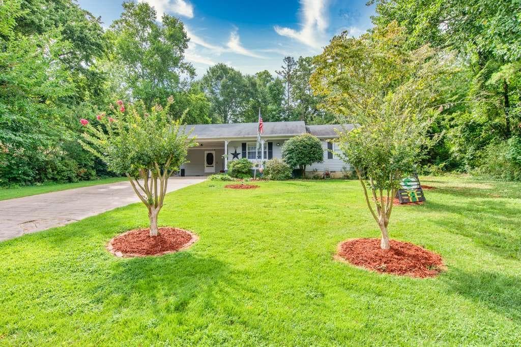207 Shallowford Drive, Gainesville, GA 30504 — most recent listing photo