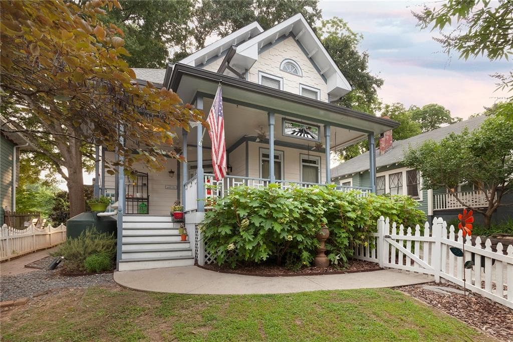 3 bedroom, 3 bathroom, 1,844 sq ft single family residence sold at 877 Cherokee Avenue, Atlanta, GA 30315