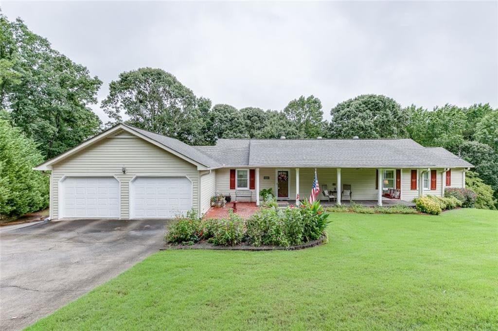 3 bedroom, 3 bathroom, 2,134 sq ft single family residence sold at 3851 S BOGAN Road, Buford, GA 30519