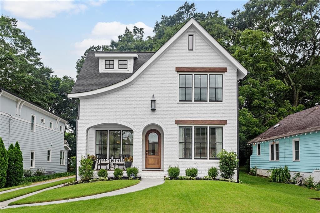 4 bedroom, 4 bathroom, 2,750 sq ft single family residence sold at 732 Sycamore Drive, Decatur, GA 30030