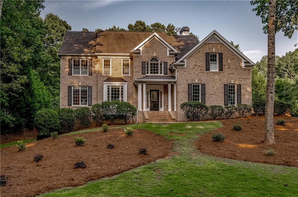 5 bedroom, 4 bathroom, 4,165 sq ft single family residence sold at 5020 Hamptons Club Drive, Alpharetta, GA 30004