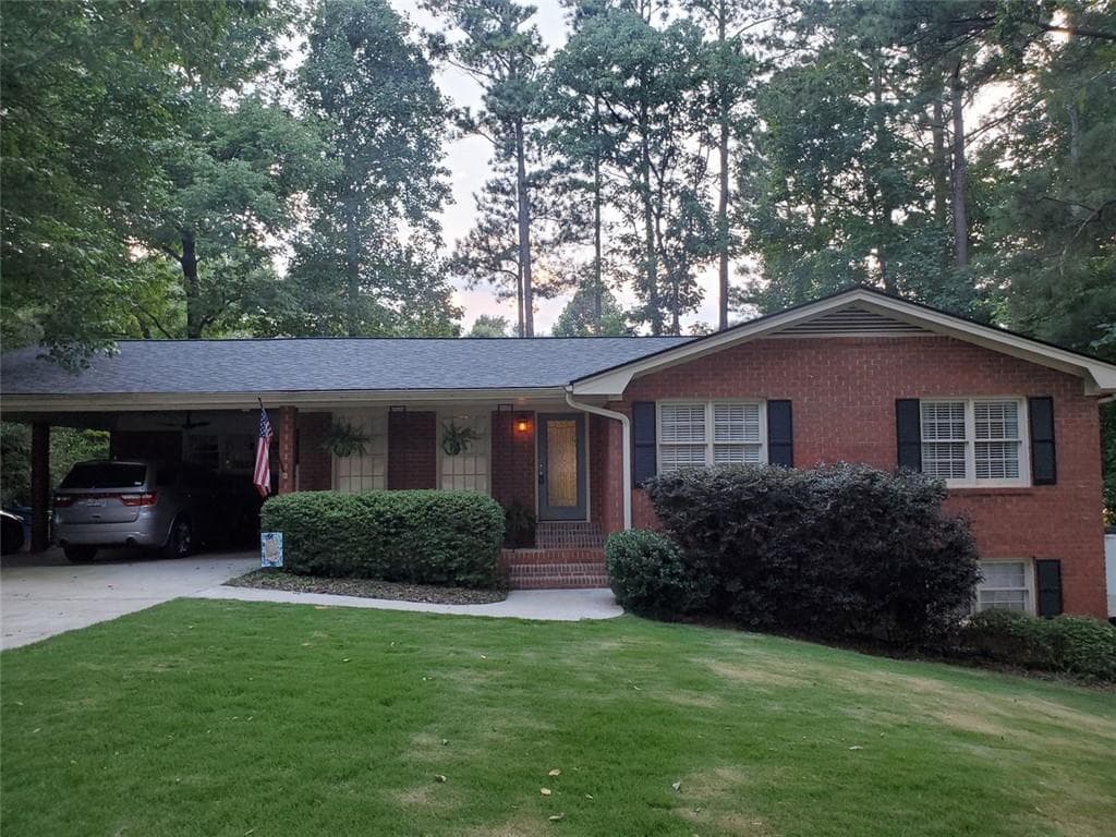 310 UNIVERSITY Circle, Athens, GA 30605 — most recent listing photo