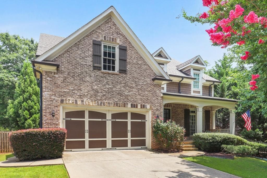 5 bedroom, 4 bathroom, 4,415 sq ft single family residence sold at 2279 Coosawattee Drive, Brookhaven, GA 30319