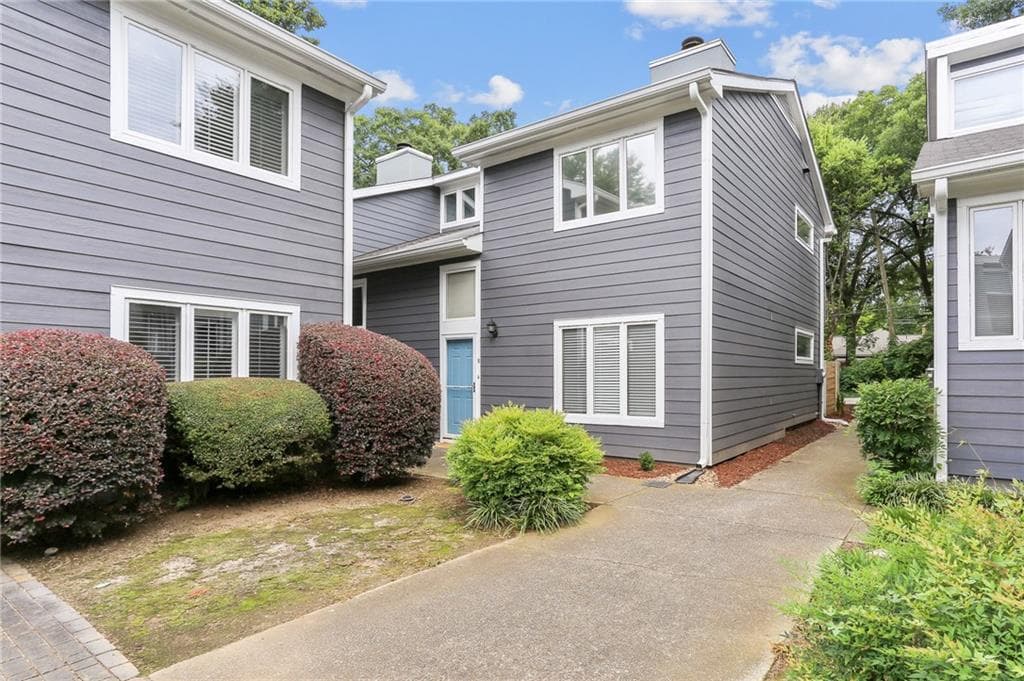 2 bedroom, 3 bathroom, 1,414 sq ft townhouse sold at 836 Saint Charles Avenue H, Atlanta, GA 30306