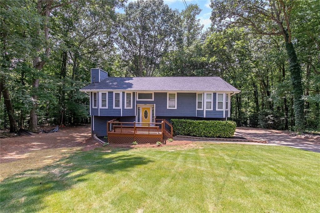 4 bedroom, 3 bathroom, 2,524 sq ft single family residence sold at 4431 Hidden Bluff Way, Snellville, GA 30039