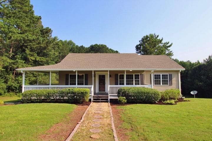 4 bedroom, 2 bathroom single family residence sold at 1767 Ridge Road, Dallas, GA 30157