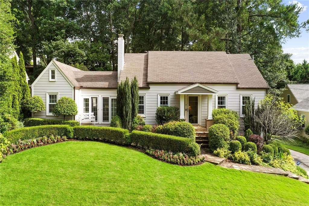 3 bedroom, 2 bathroom, 1,824 sq ft single family residence sold at 309 N Garden Lane, Atlanta, GA 30309