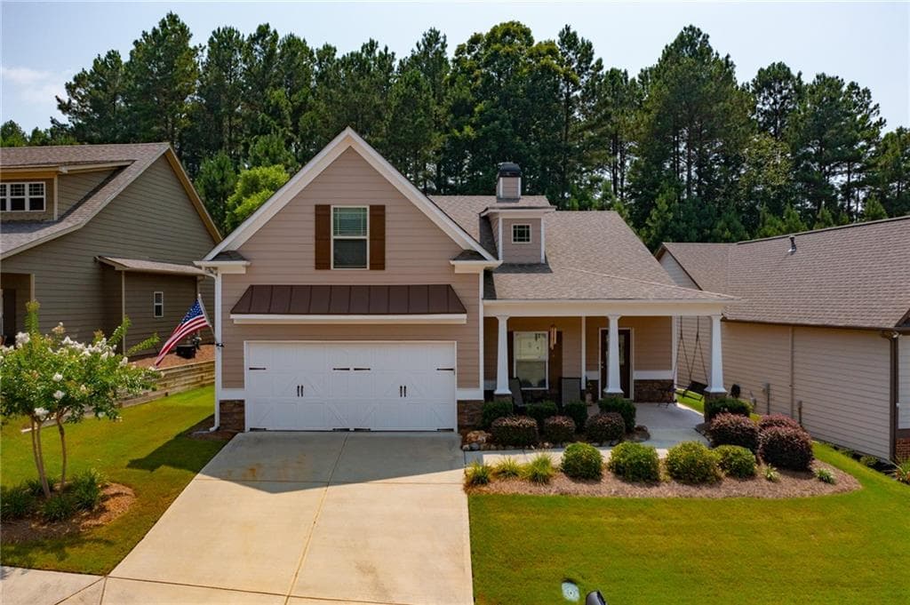 2 bedroom, 2 bathroom, 2,032 sq ft single family residence sold at 429 Hawthorne Ridge Circle, Dallas, GA 30132
