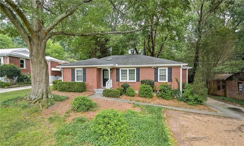 3 bedroom, 2 bathroom, 1,242 sq ft single family residence sold at 1188 Clearview Drive, Brookhaven, GA 30319