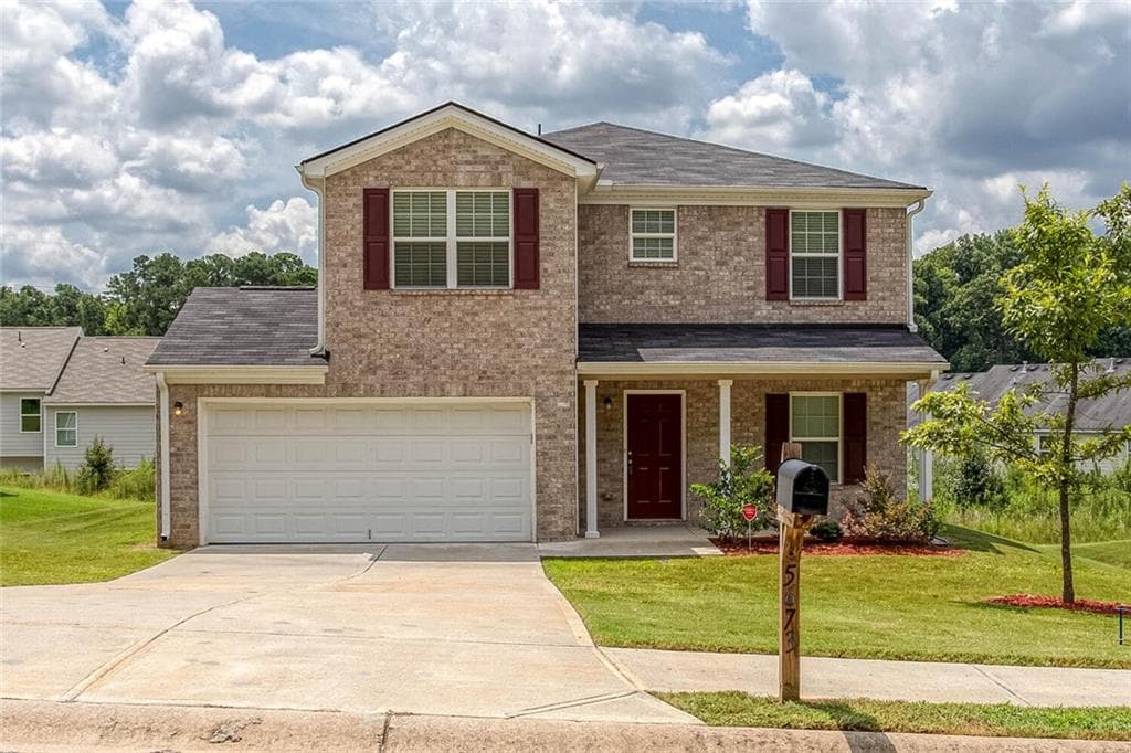 5673 LAUREL RIDGE Circle, East Point, GA 30344 — most recent listing photo